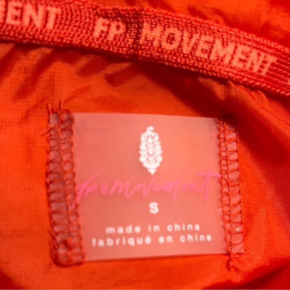 FREE PEOPLE MOVEMENT In A Bubble Puffer Vest in Engine Red — S — Like New - Picture 9 of 11